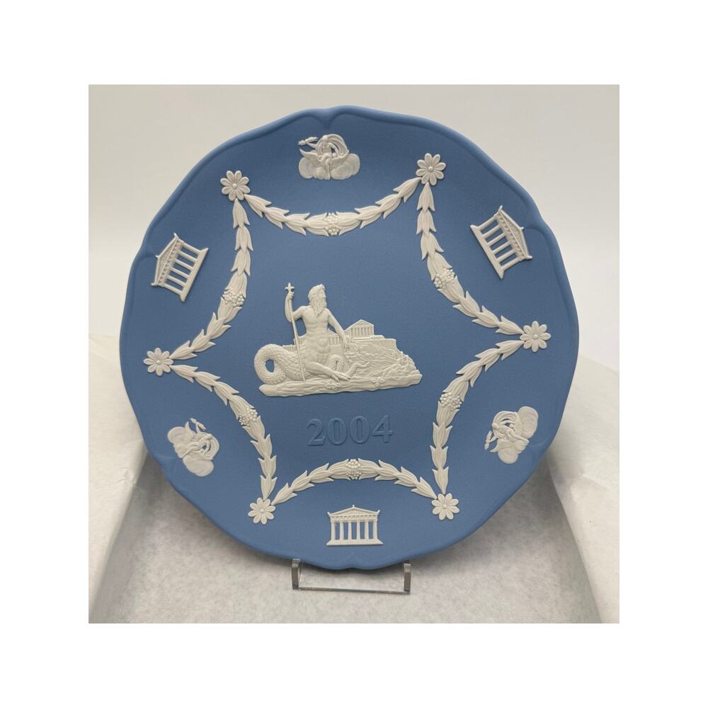 NWT‎ Wedgwood Blue & White 2004 Annual Athens #8620 Made In UK 7.25" Plate